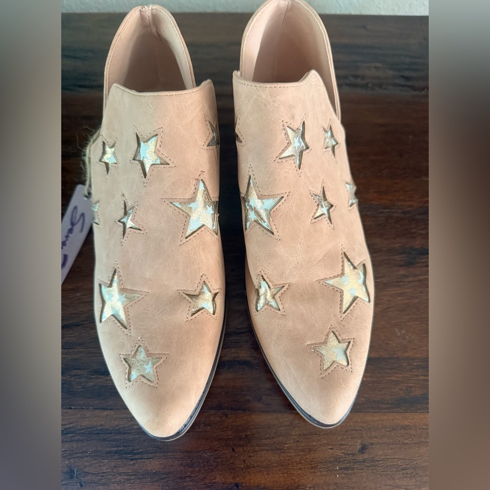 Seven7 Tan  Faux Suede Star-Embellished Ankle Boots